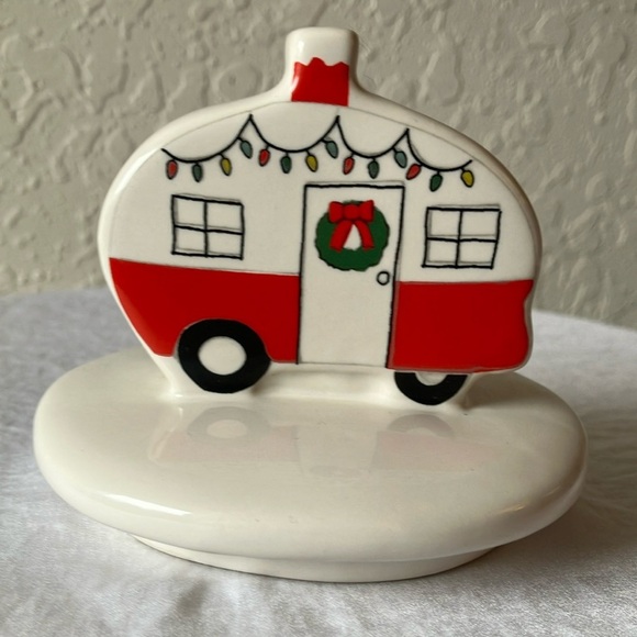 Rae Dunn: Camper Mug/Coffee Cup Cover - Picture 16 of 16